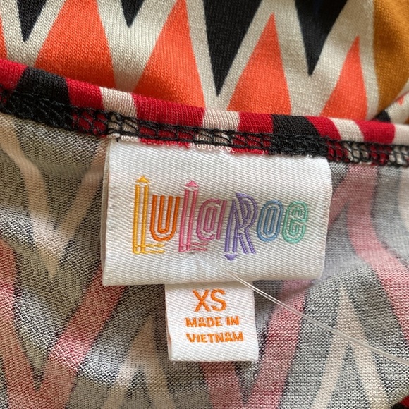 LuLaRoe “IRMA” HIGH-LOW TUNIC OVERSIZED TOP SIZE EXTRA SMALL 🌟NWT🌟 - Picture 7 of 11
